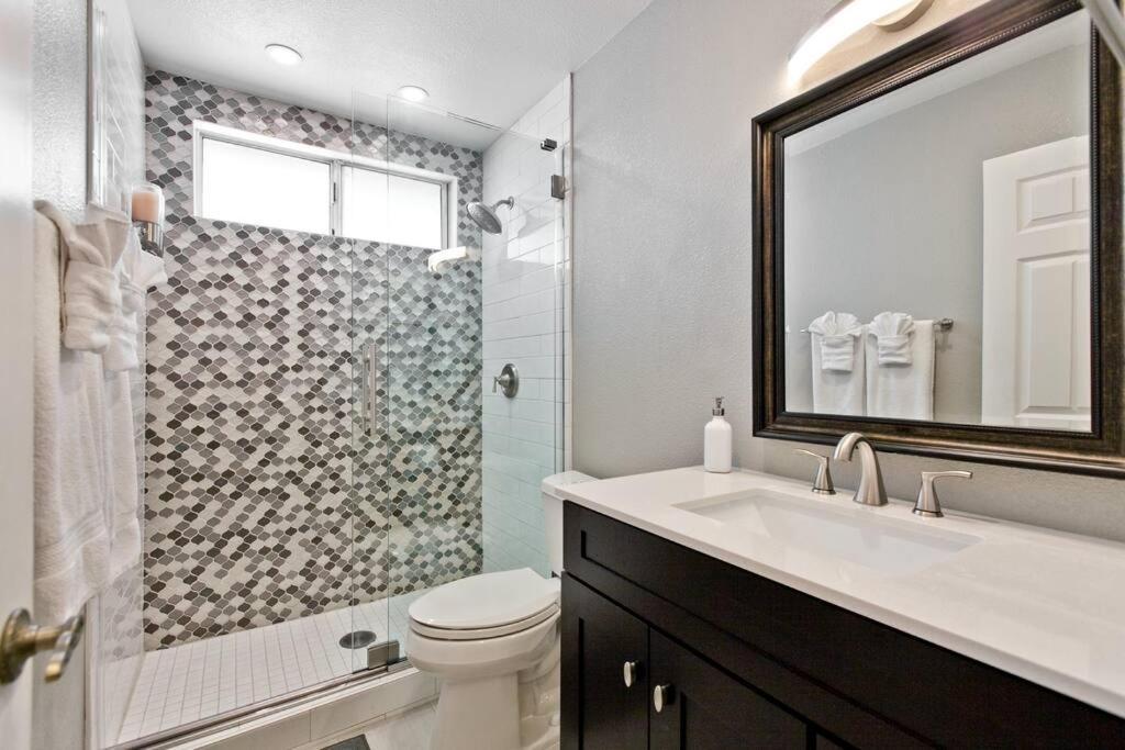 Bright, Modern 4Br With Beautiful Backyard & Pool! Villa Las Vegas Exterior photo